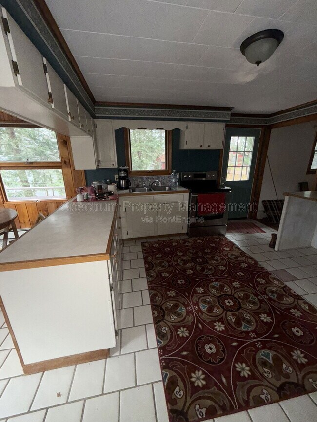 Foto del edificio - 108 Pinewoods Trail