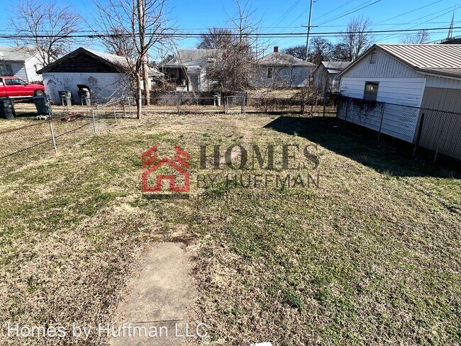 Building Photo - 1 br, 1 bath House - 1732 S Kerth Avenue