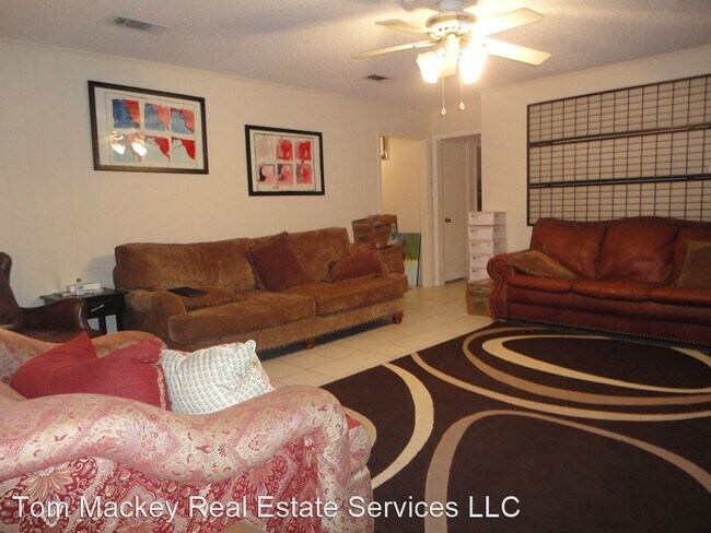 Building Photo - 3 br, 2.5 bath House - 1455 Rue Crozat