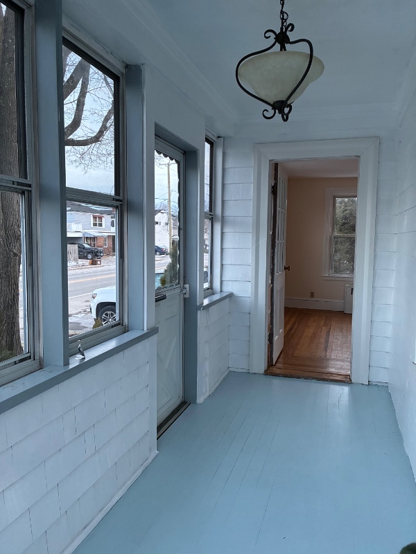 Foto del edificio - 255 Budlong Rd