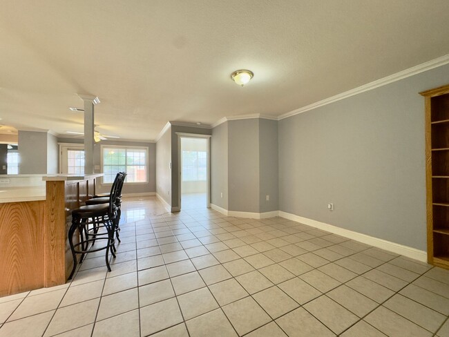 Foto del edificio - House For Rent