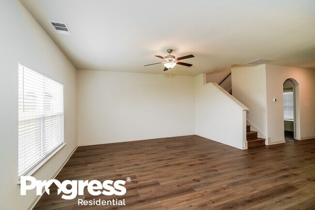 Foto del edificio - 321 Sunnymeade Ln