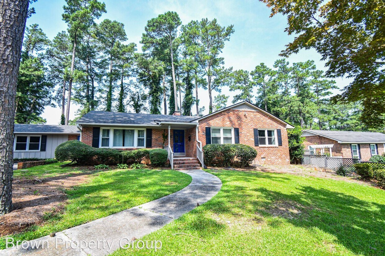 Primary Photo - 4 br, 3 bath House - 706 Emeline Ave