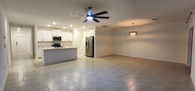 Foto del edificio - 12231 Amber Waves Rd