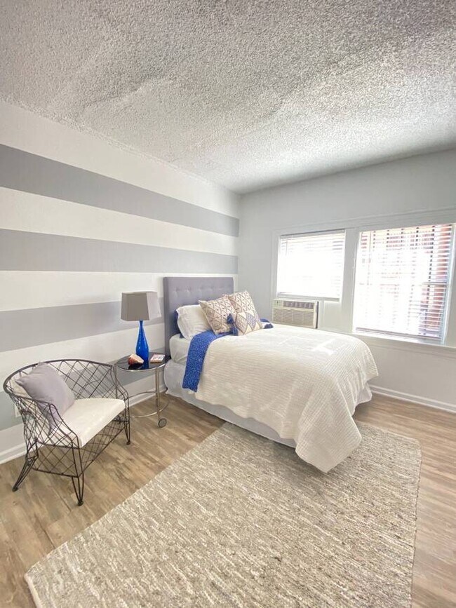 Foto del edificio - 1310 S Wilton Pl