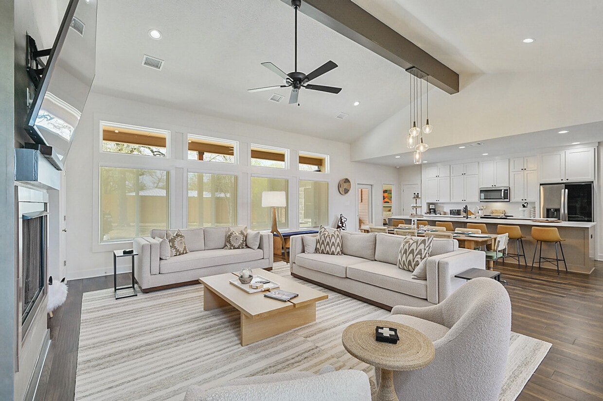 Foto principal - 401 W Brookside Dr