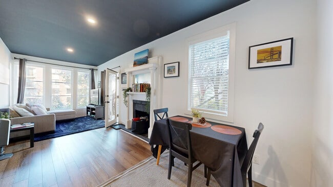 Building Photo - 237 Greenwich St