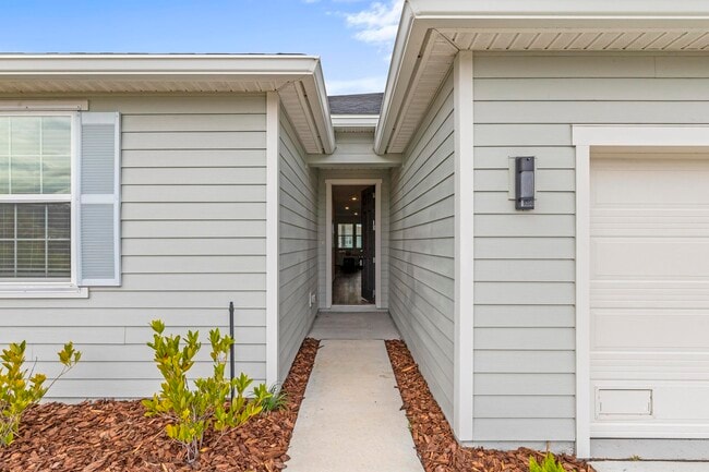 Building Photo - 85 Las Casitas Blvd