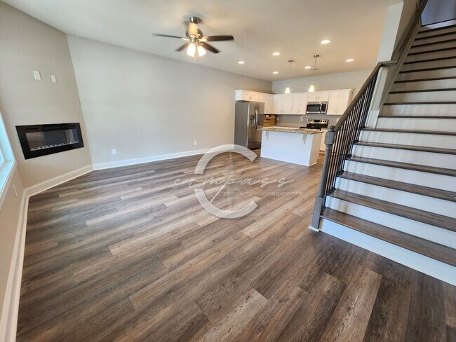 Foto del edificio - 6414 Olmadison Pl