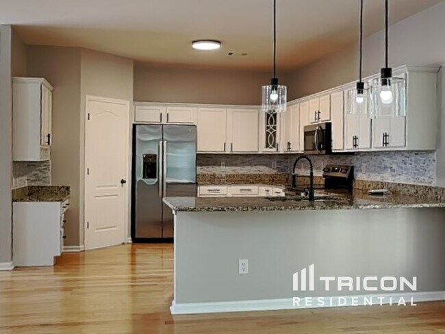 Foto del edificio - 2725 Sedgeview Way NE