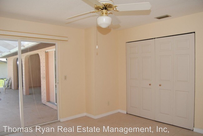Building Photo - 3 br, 3 bath House - 26062 Quito Dr.