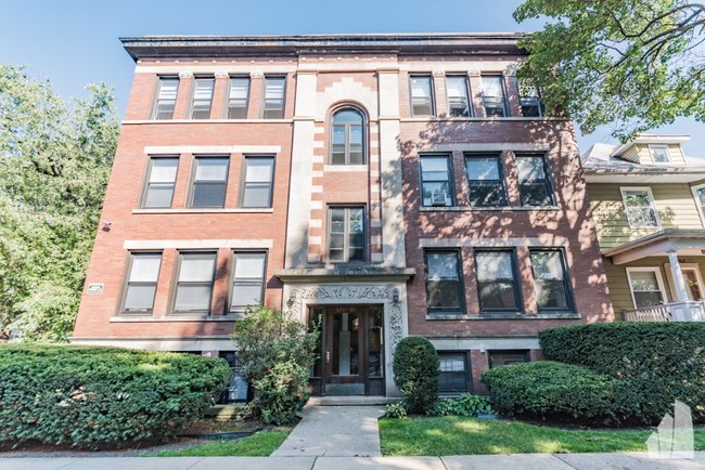 1251 W Rosemont Ave Unit 3, Chicago, IL 60660 - Apartment