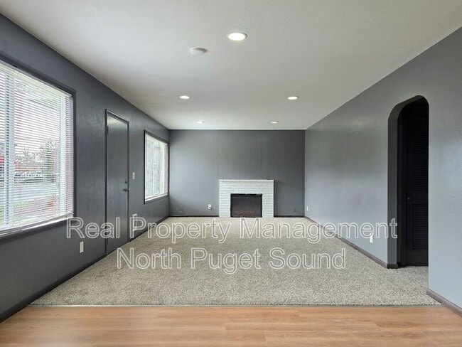 Building Photo - 4105 172nd St NE