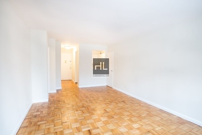 Building Photo - 1 Bedroom - East 65th Street