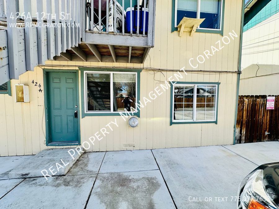 Primary Photo - Spring move-in special! $500 off first mon...