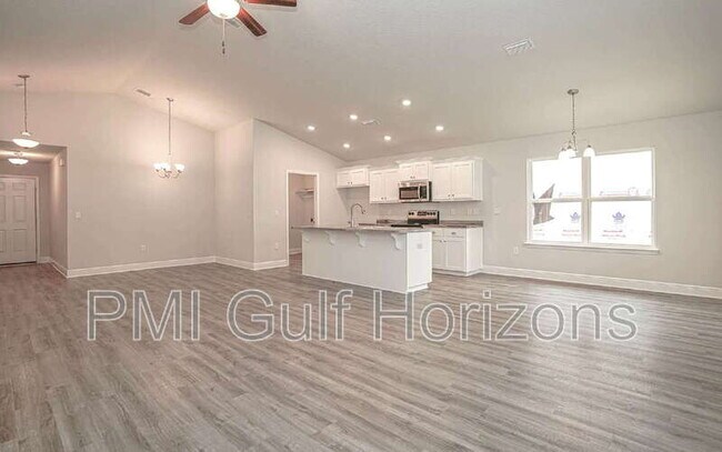 Foto del edificio - 3322 Bliss Ln