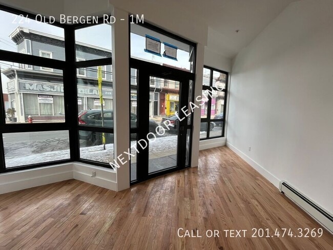 Building Photo - 224 Old Bergen Rd