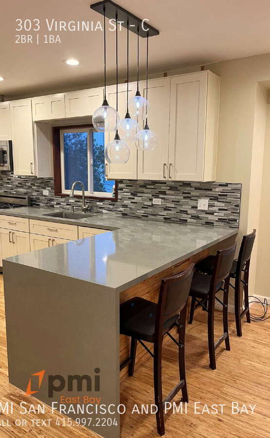 Foto del edificio - 303 Virginia St