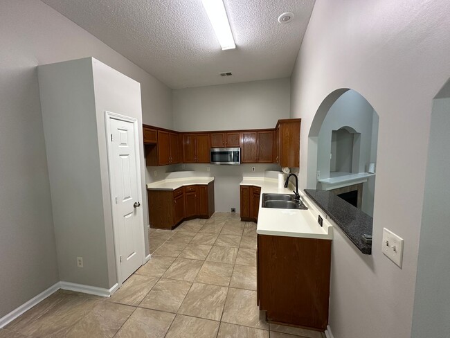 Building Photo - 4762 Ridge Walk Ln