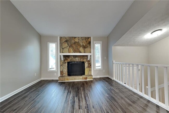 Building Photo - 2750 Herron Cir