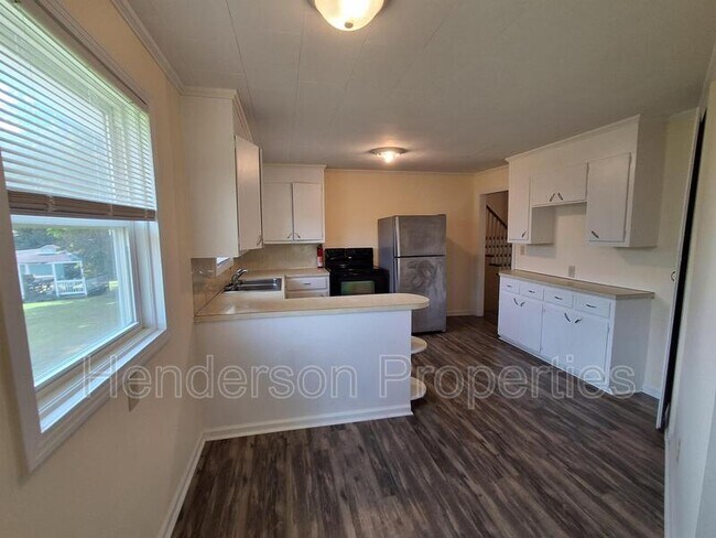 Foto del edificio - 1411 Pennington Rd
