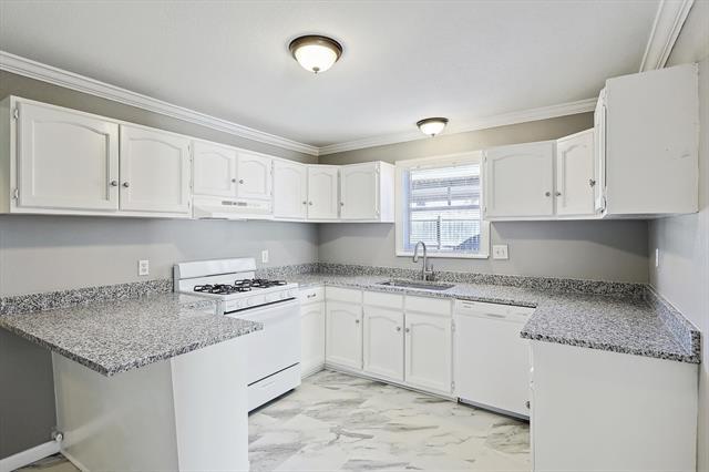 Building Photo - 3120 Sappington Pl