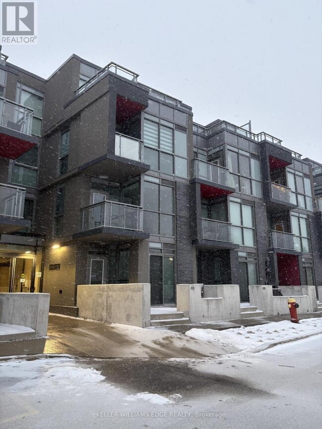 Photo du bâtiment - 5260 Dundas St