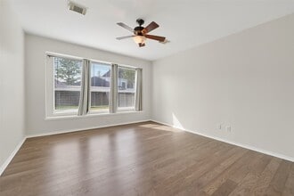 Building Photo - 25515 Buffalo Springs Ct