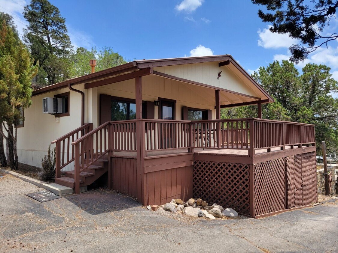 143 Davis Dr, Ruidoso, NM 88345 House Rental in Ruidoso, NM