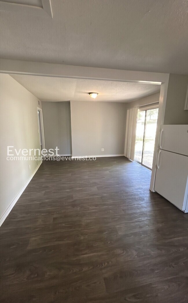 Foto del edificio - 224 13th Ave NE