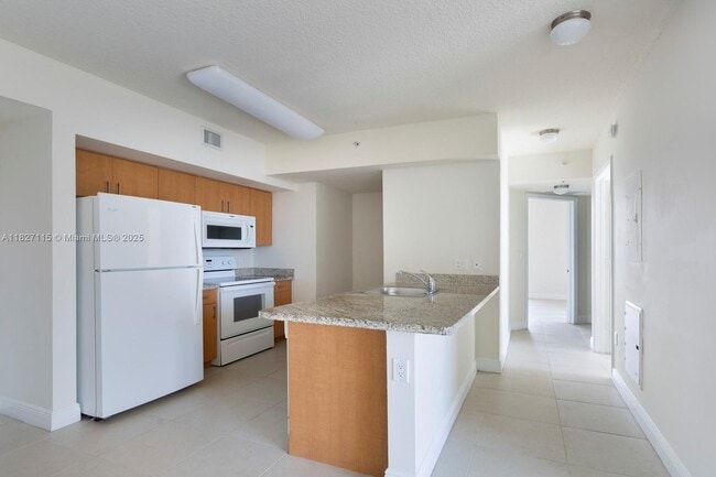 Building Photo - 2350 SW 27th Ave