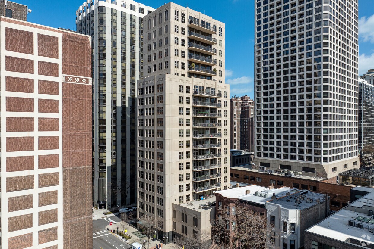 Primario - Maple Tower