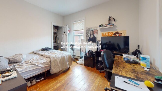 Foto del edificio - 317 Hurley St