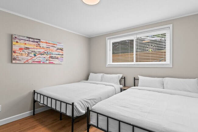 Foto del edificio - 2309 Cherry Hills Dr
