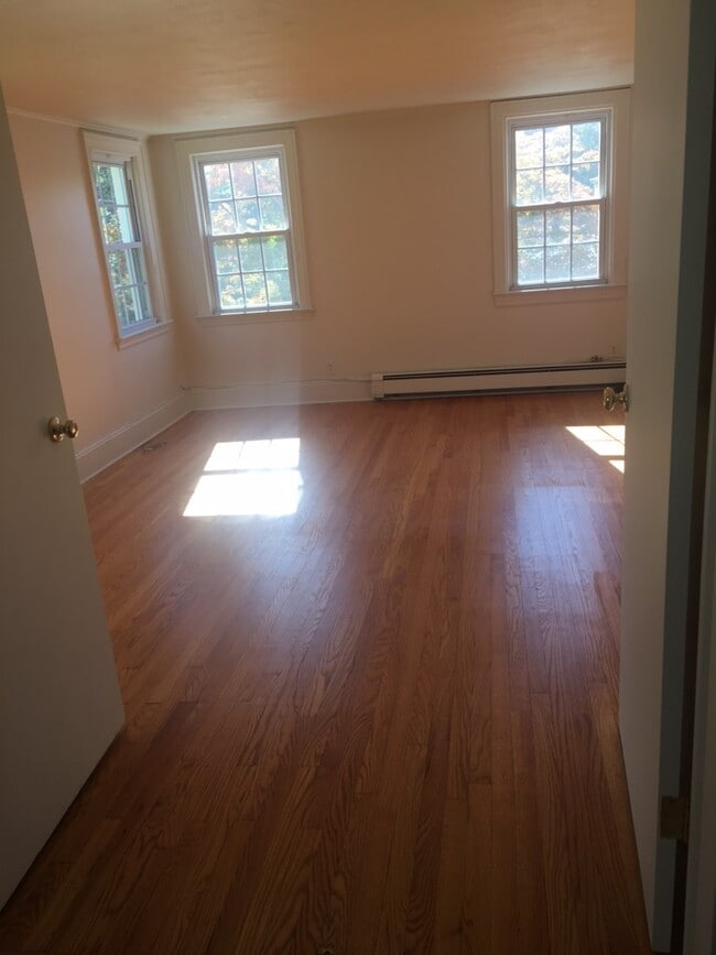 Photo - 114 Parsippany Rd House