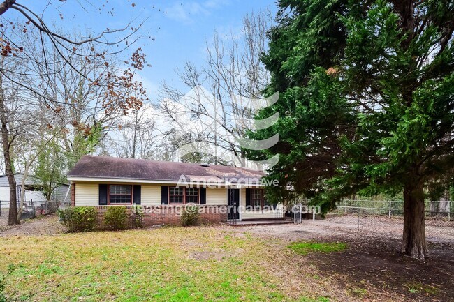 Foto del edificio - 5614 Grove Ave