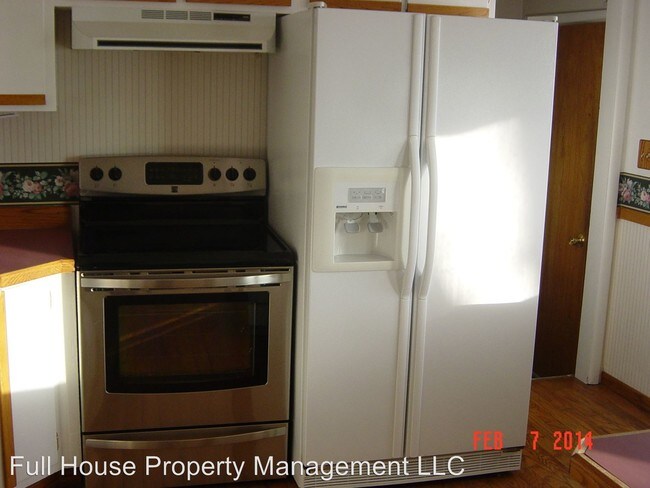 Building Photo - 1218 Avenue B NW
