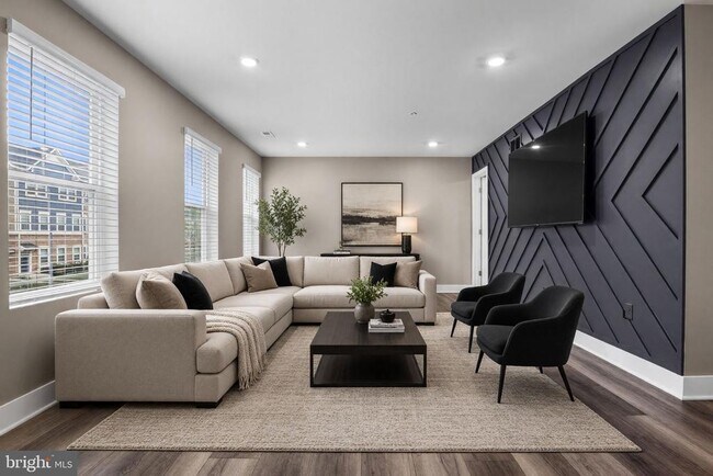 Foto del edificio - 4175 Brodie Pl