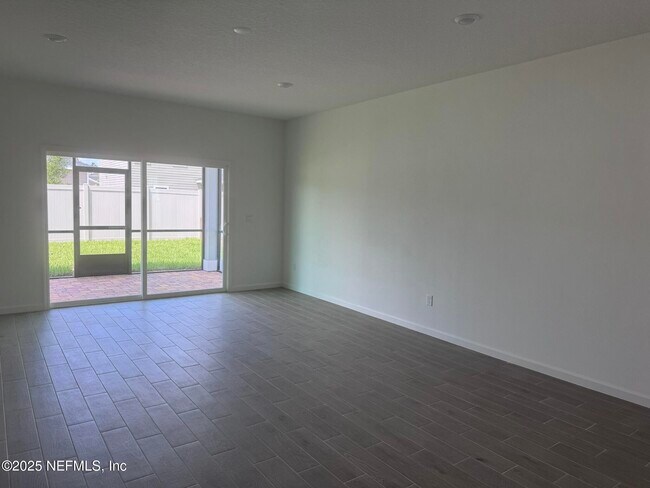Building Photo - 62 Kingsley Pk Wy