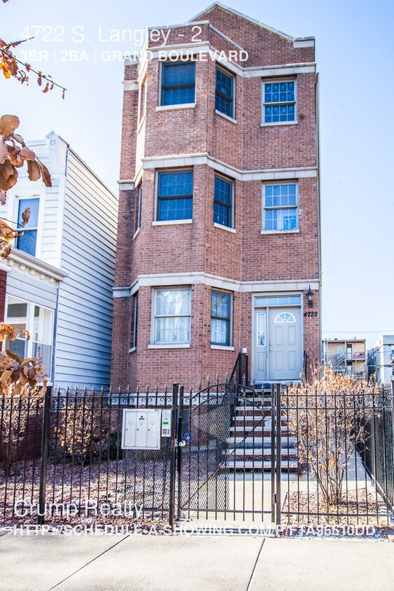 Primary Photo - 4722 S Langley Ave