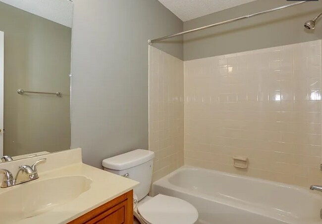 Foto del edificio - 2902 Running Creek Ln