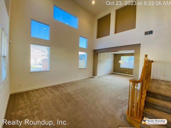 Foto del edificio - 4 br, 3 bath House - 6230 Ravenna Way