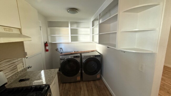 Foto del edificio - 310 SW 122nd St