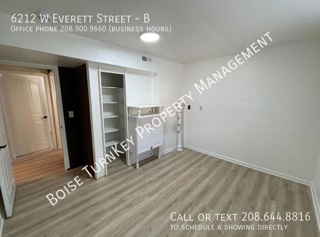 Building Photo - 6212 Everett St
