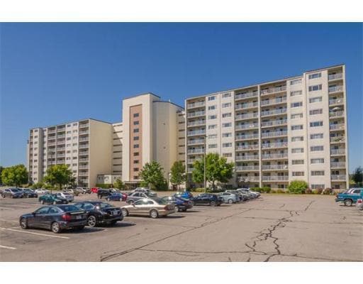 Foto del edificio - 200 Cove Way