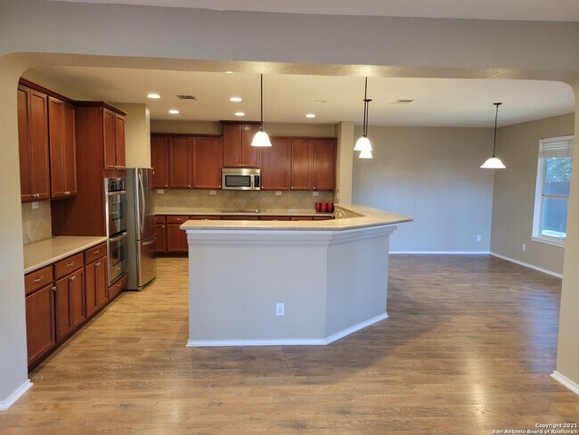 Building Photo - 10919 Fox Crest