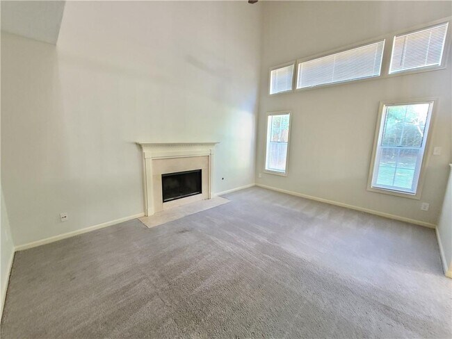 Building Photo - 1335 Watercrest Cir