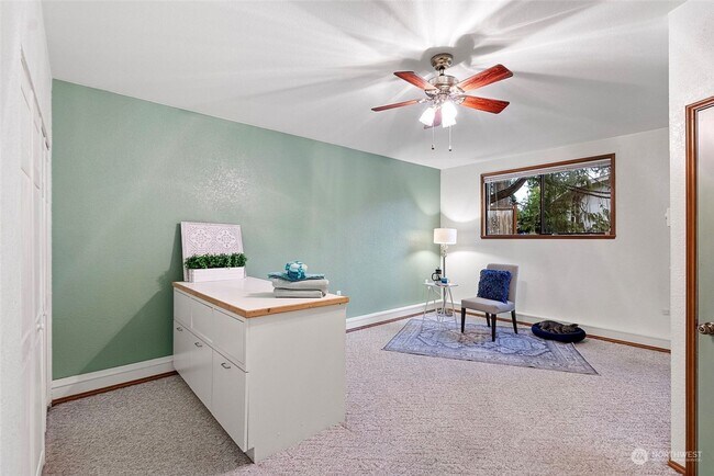Foto del edificio - Lovely 3 Bedroom Gig Harbor Home