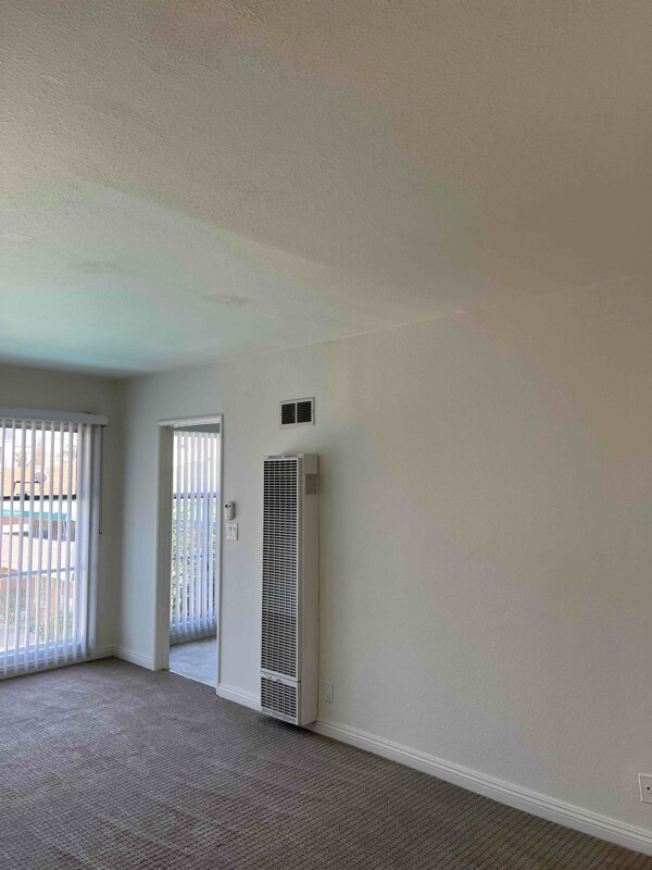 Foto del edificio - 1801 Grace Ave