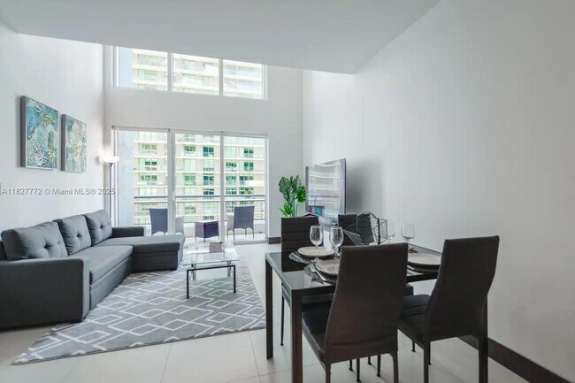 Foto del edificio - 60 SW 13th St
